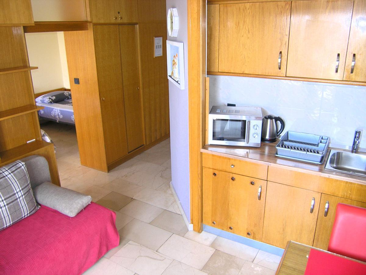 Apartments Oribella Krk Town Bagian luar foto