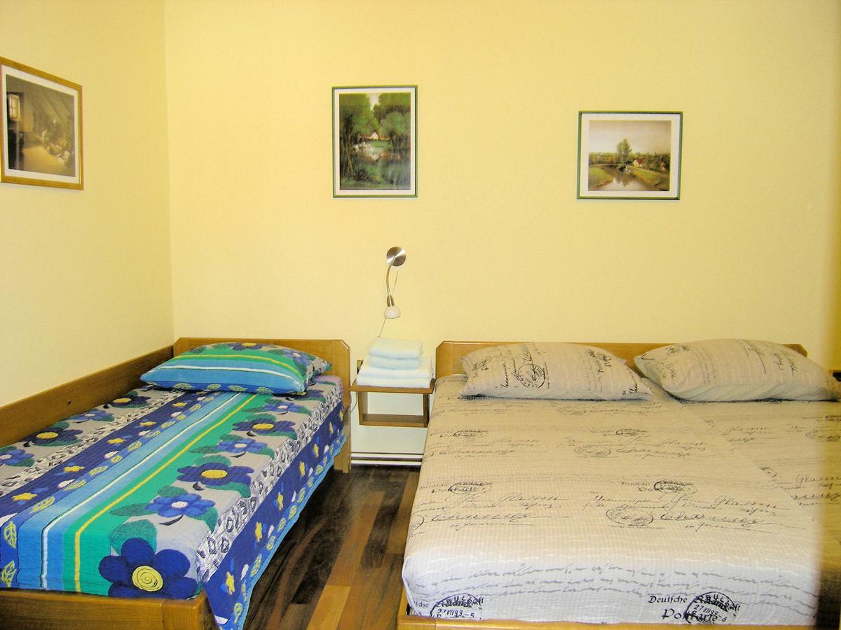 Apartments Oribella Krk Town Bagian luar foto