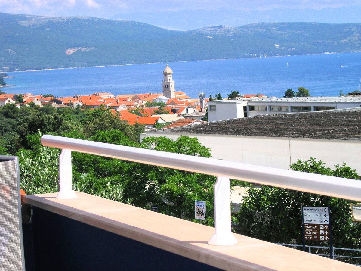Apartments Oribella Krk Town Bagian luar foto